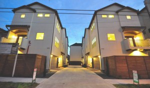 5743kansas-frontdusk